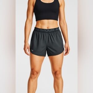 ✨4/$30 Under Armour Women's Gray Shorts Size M